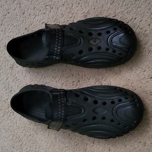 Doggers men shoes 10/11 size